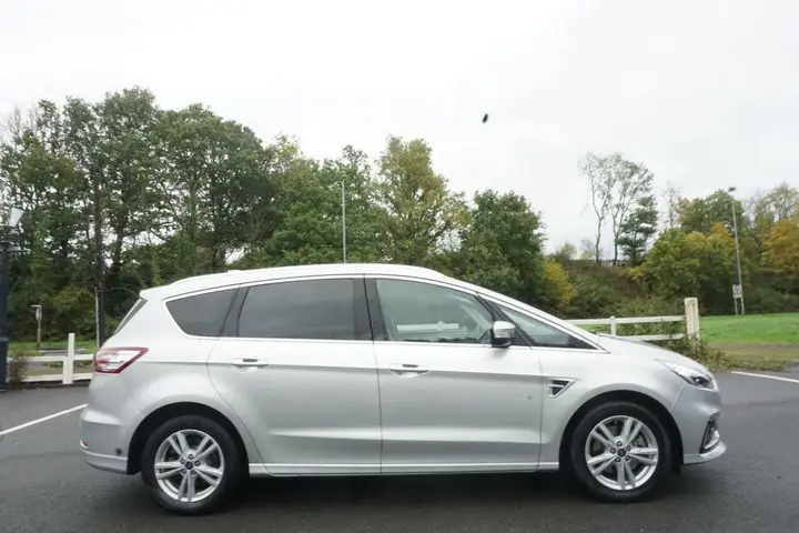 Ford S-Max 2023 photo 4