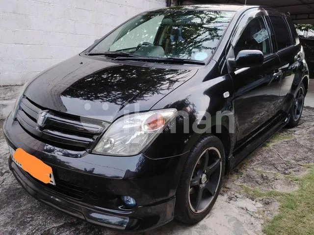 Toyota Ist