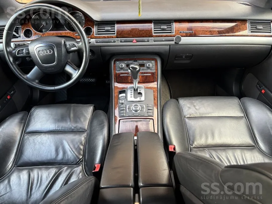 Audi A8 2007 photo 4