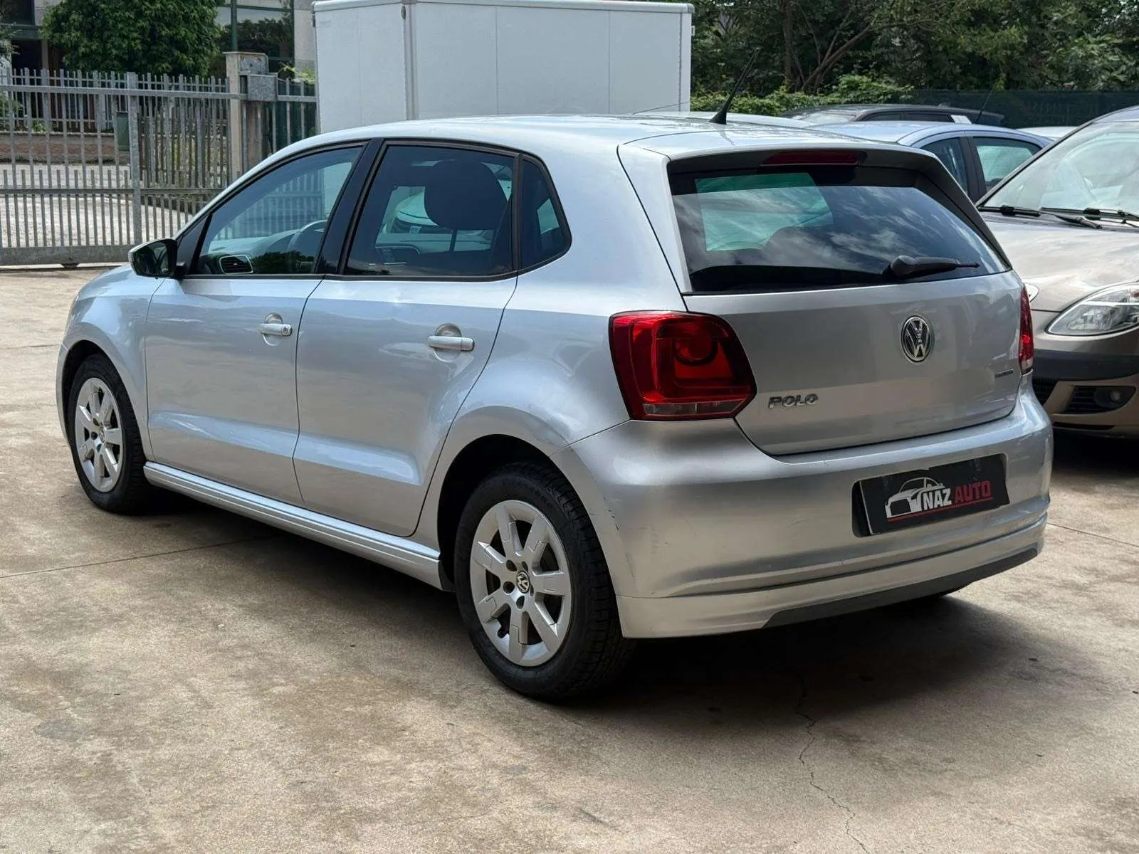 Volkswagen Polo 2011 photo 5