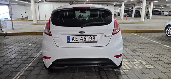 Ford Fiesta 2015 photo 4