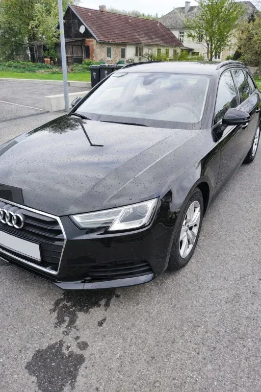 Audi A4 Avant 2017 photo 2