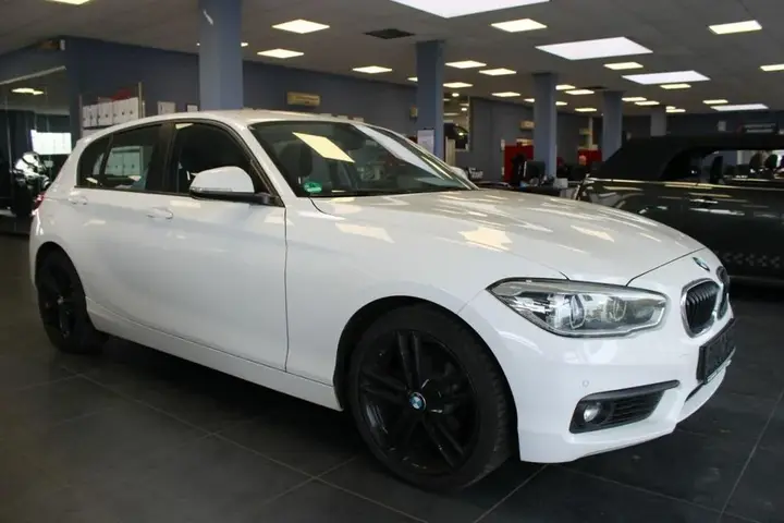 BMW 118