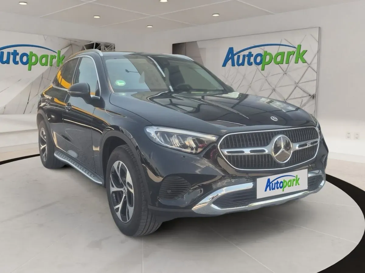 Mercedes-Benz Glc-Class 2024 photo 3