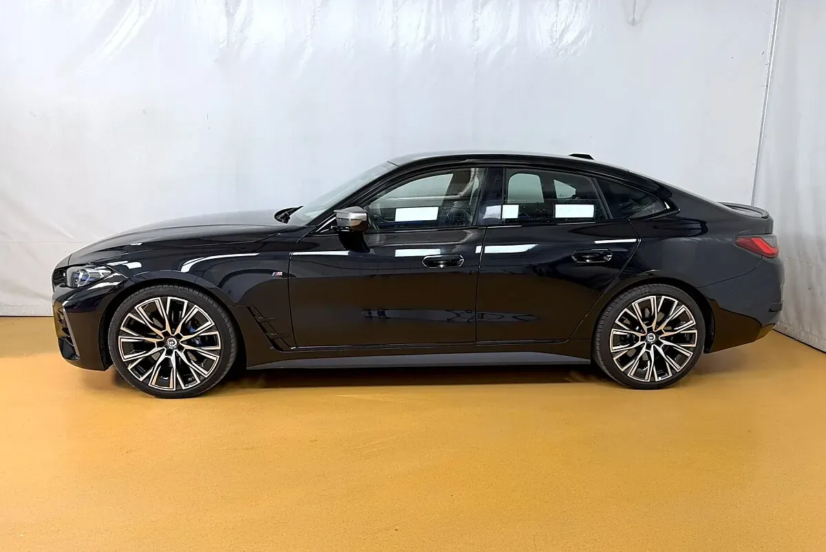 BMW 4Er-Reihe M440I Xdrive A Gran Coupe 2022 photo 3