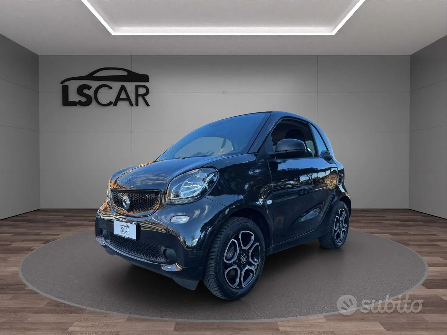 Smart Fortwo 2017 photo 3