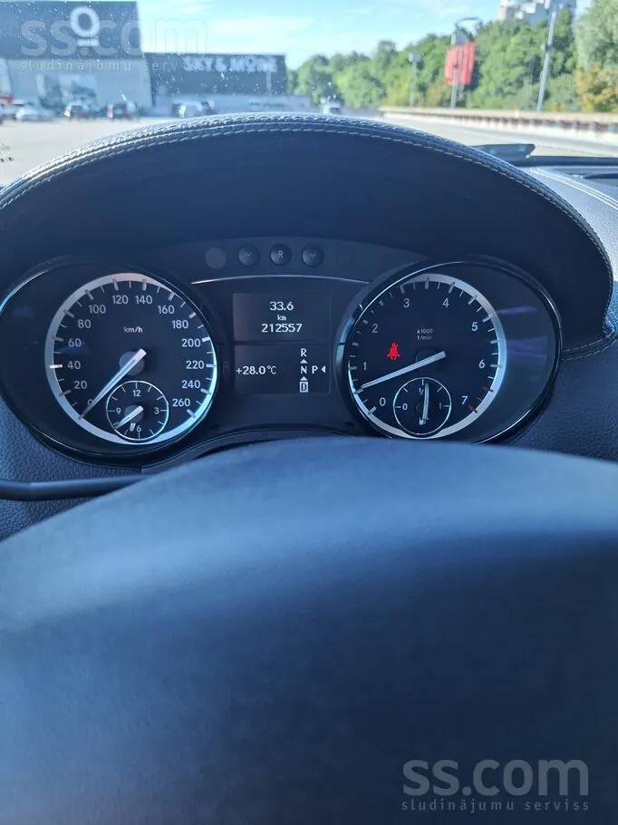 Mercedes-Benz Gl450 2011 photo 5