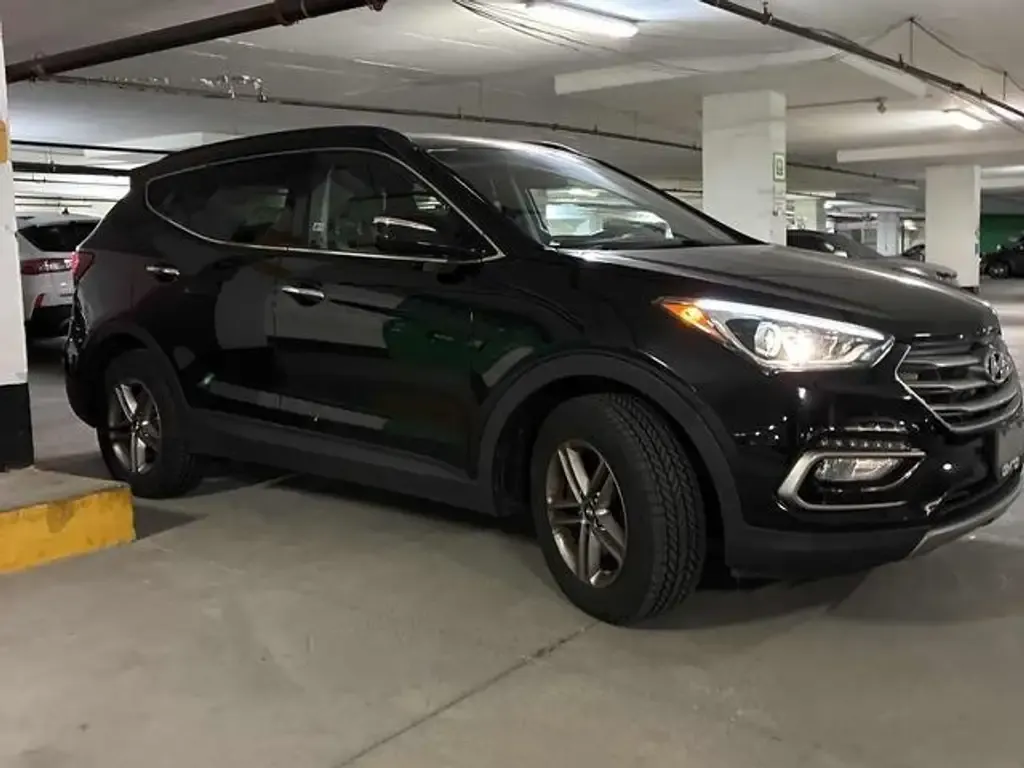 Hyundai Santa Fe 2017 photo 2