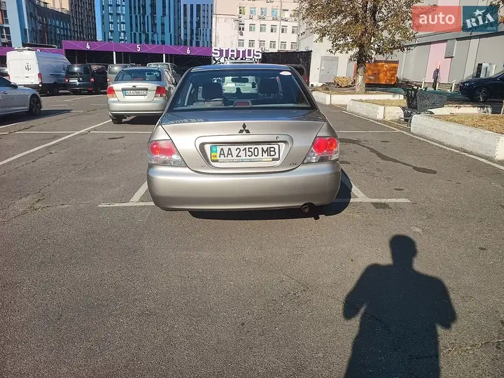 Mitsubishi Lancer 2004 photo 4