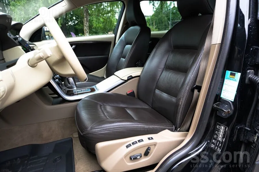 Volvo Xc70 2011 photo 5