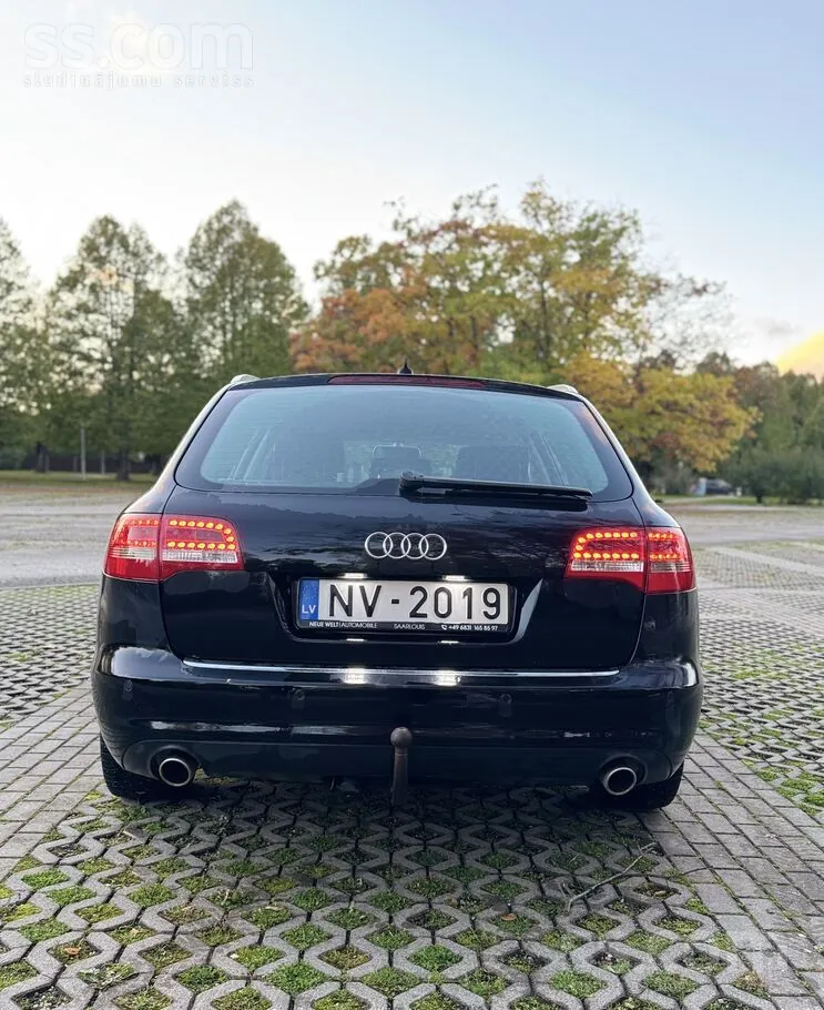 Audi A6 2010 photo 5