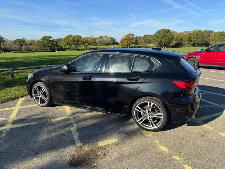 BMW 1 Series 2021 photo 5
