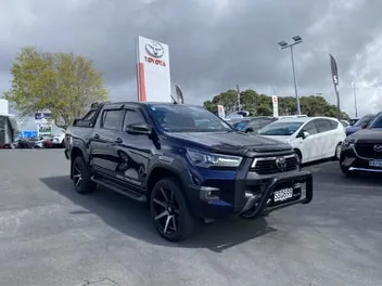 Toyota Hilux 2022 photo 2