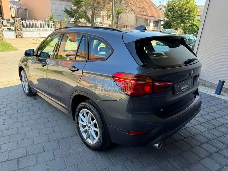 BMW X1 2021 photo 5