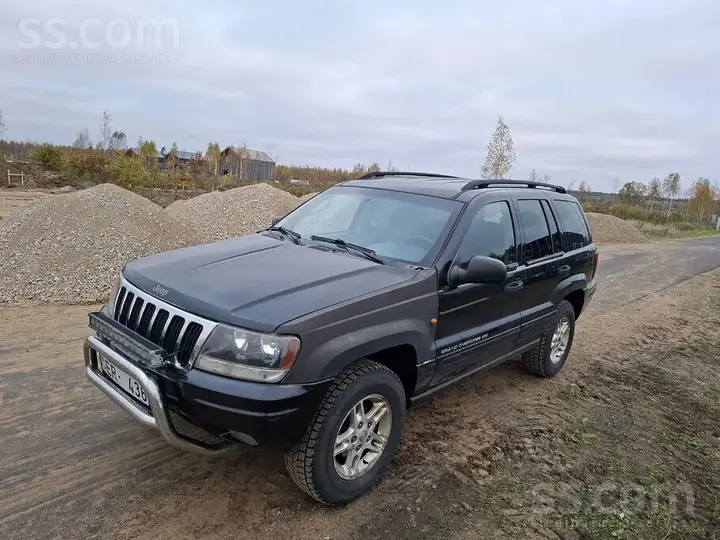 Jeep Grand Cherokee 2002 photo 2