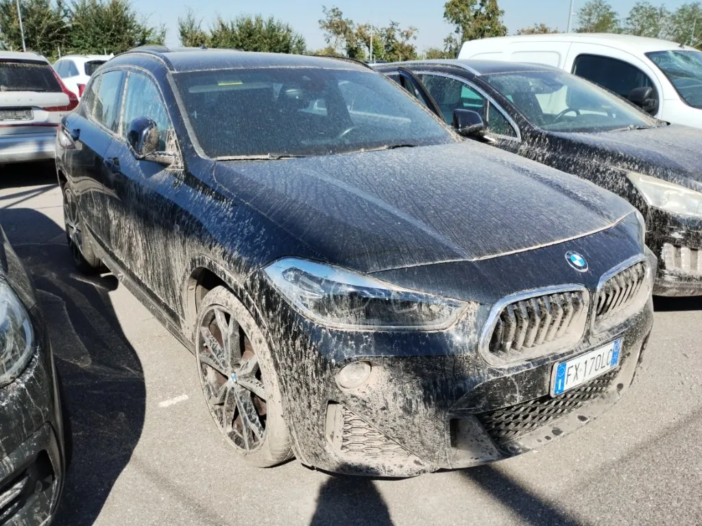 BMW X2