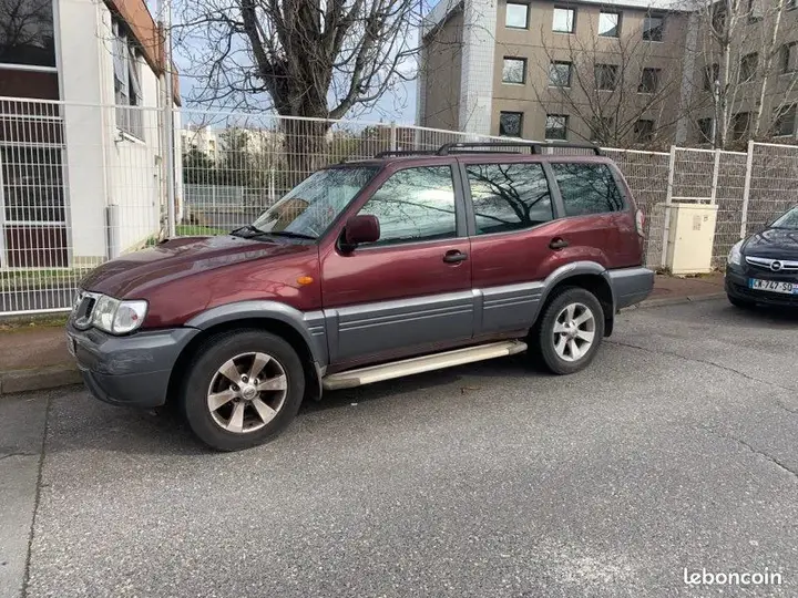 Nissan Navara 2007 photo 2