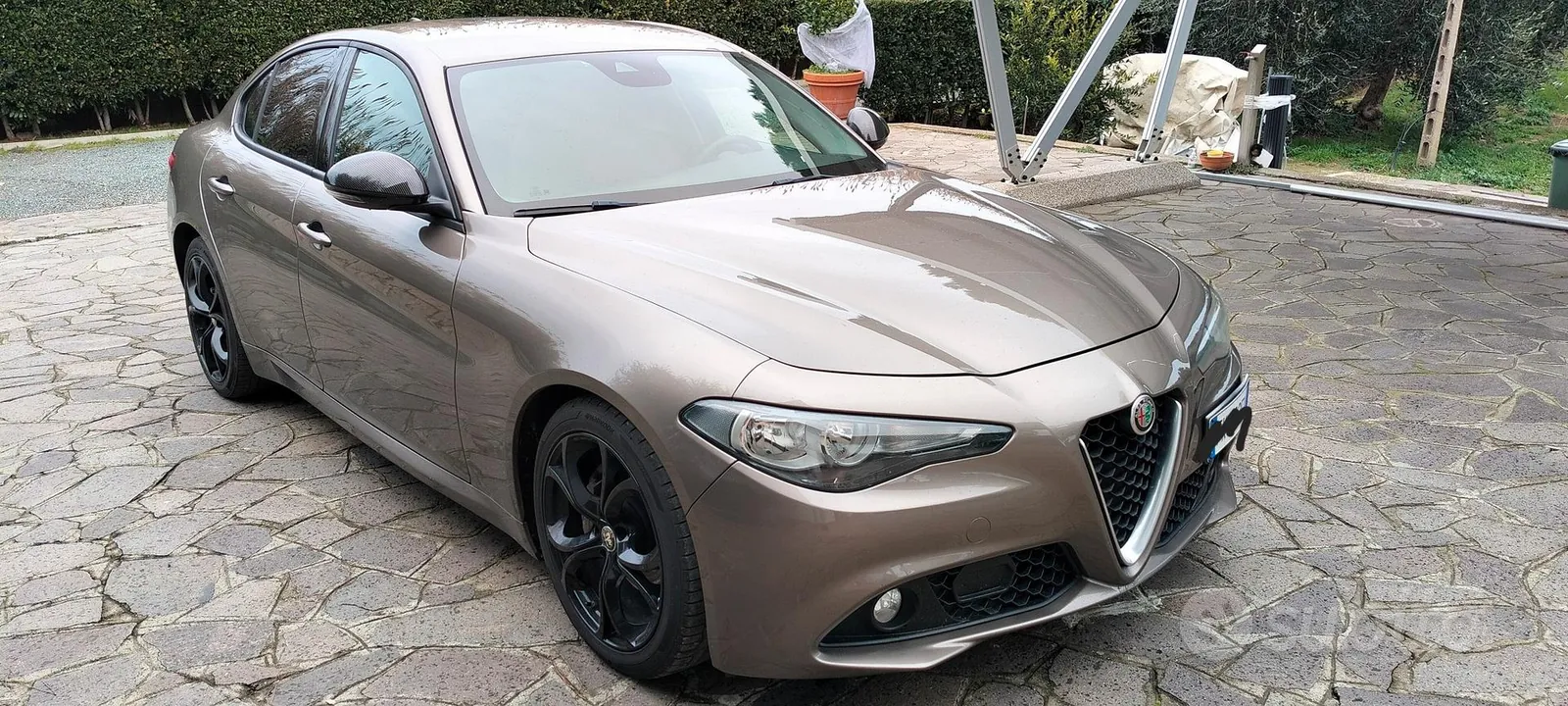 Alfa Romeo Giulia 2017 photo 2