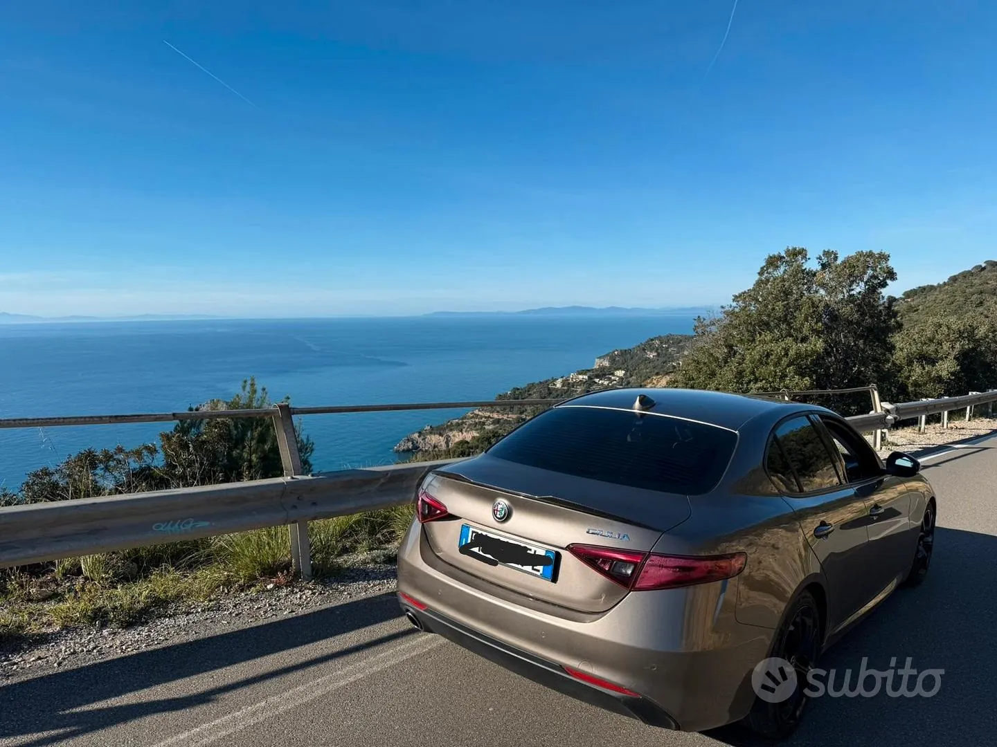Alfa Romeo Giulia 2017 photo 4