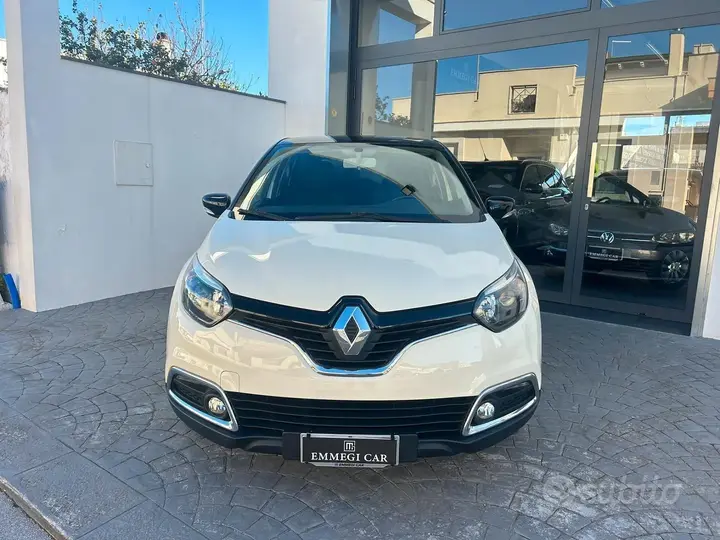 Renault Captur 2015 photo 2