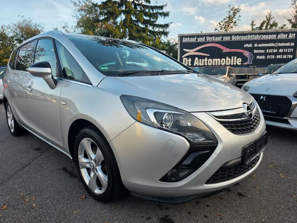 Opel Zafira Tourer