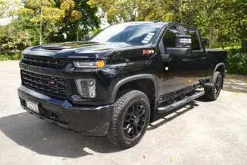 Chevrolet Silverado 2022 photo 2