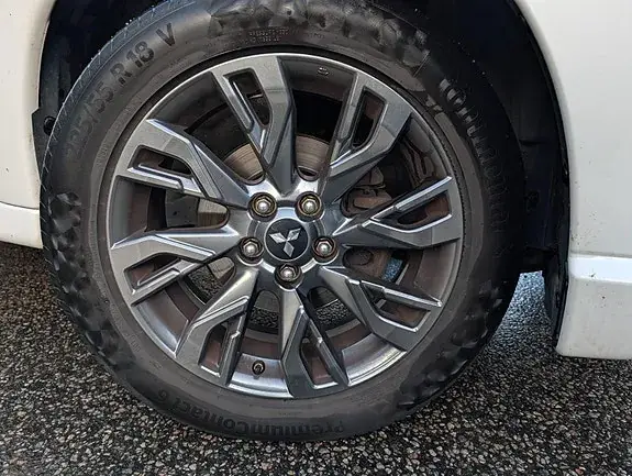 Mitsubishi Outlander 2017 photo 4