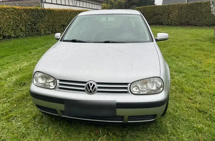 Volkswagen Golf 4