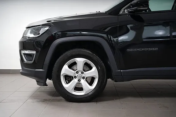 Jeep Compass 2018 photo 2