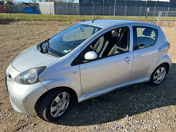 Toyota Aygo 2008 photo 5