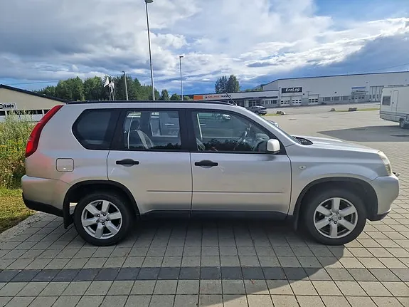 Nissan X-Trail 2008 photo 3