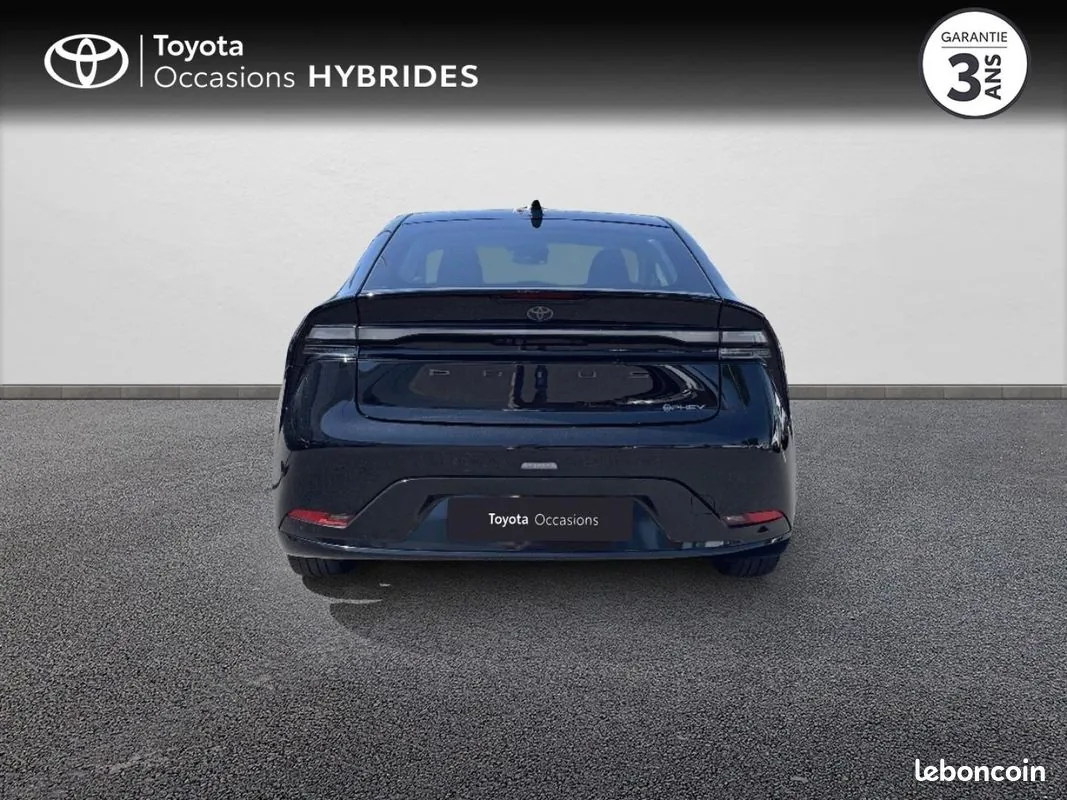 Toyota Prius 2024 photo 4