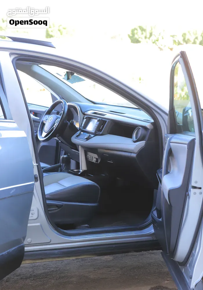 Toyota Rav 4 2017 photo 4