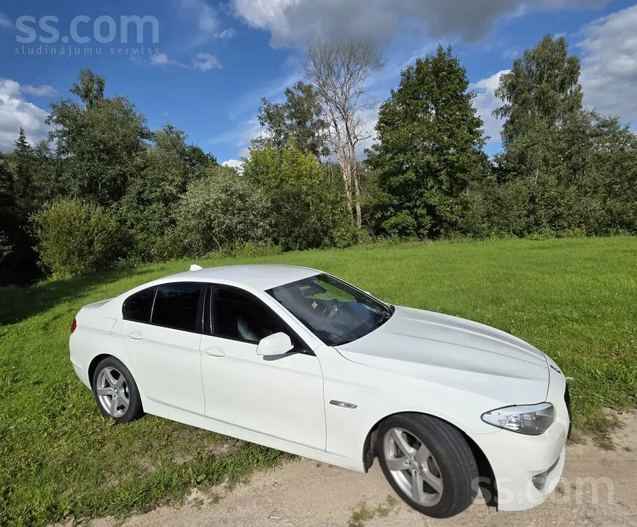 BMW 525 2010 photo 5