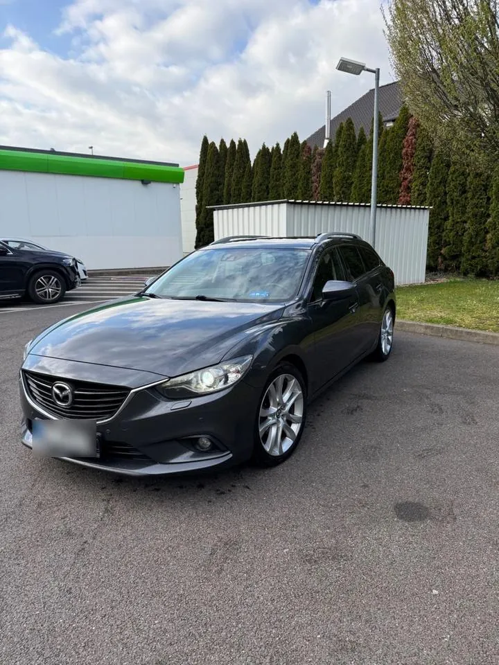 Mazda 6