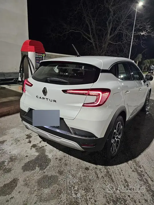Renault Captur 2020 photo 2