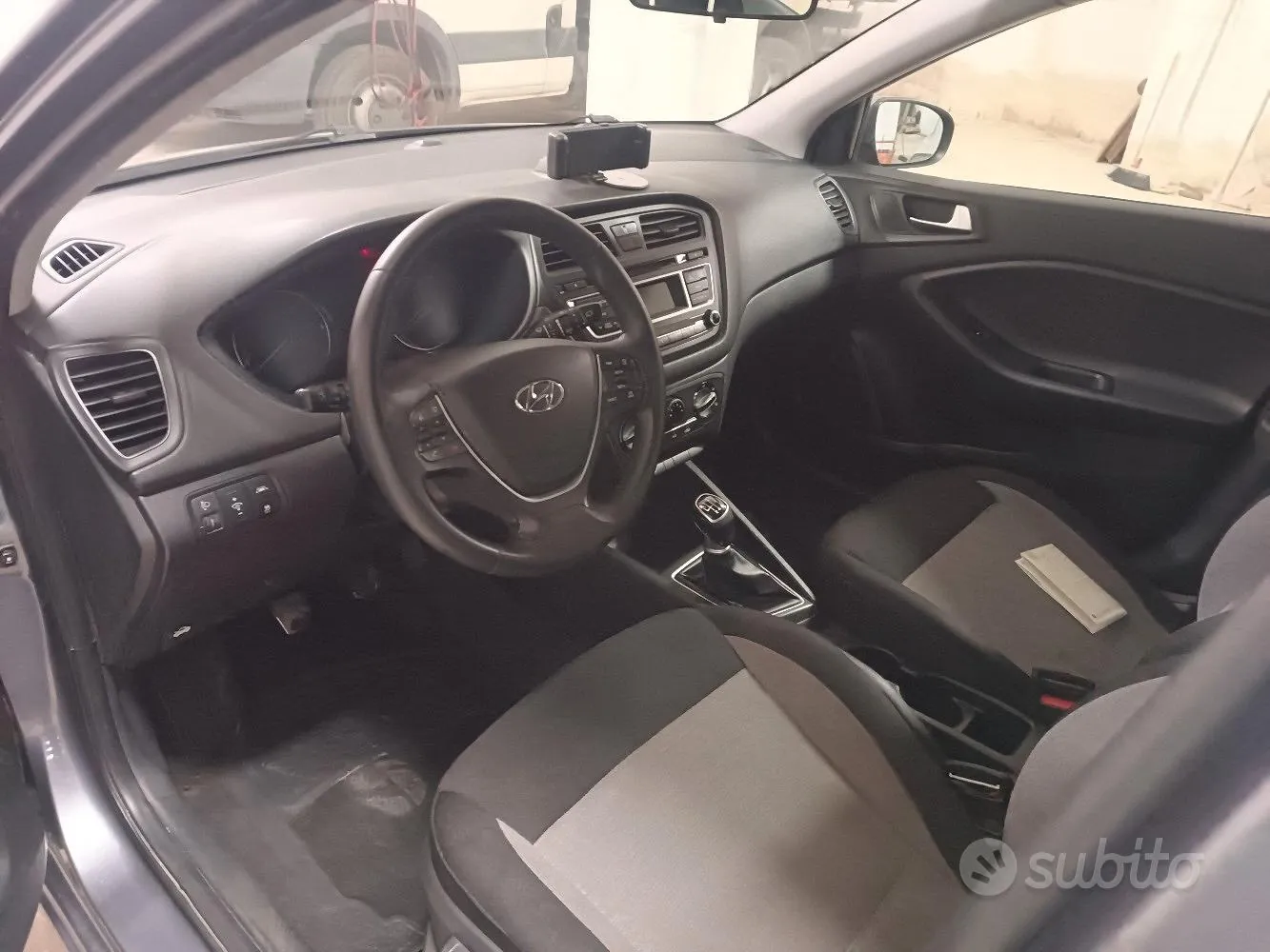 Hyundai I20 2015 photo 3