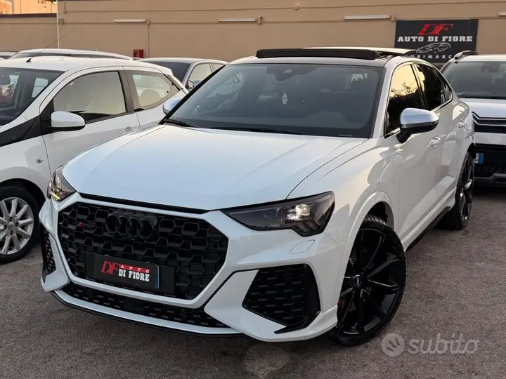 Audi Q3 2020 photo 2