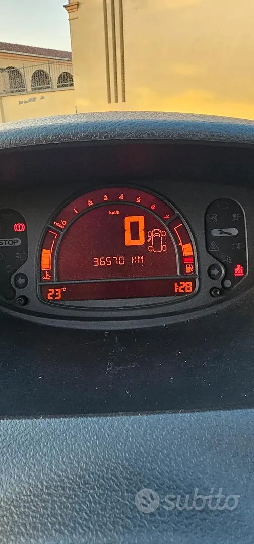 Renault Modus 2009 photo 4