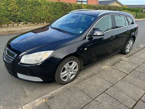 Opel Insignia 2012 photo 2