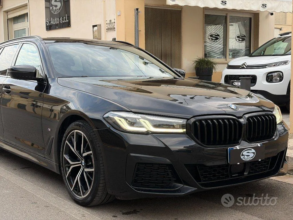 BMW 5 2022 photo 2