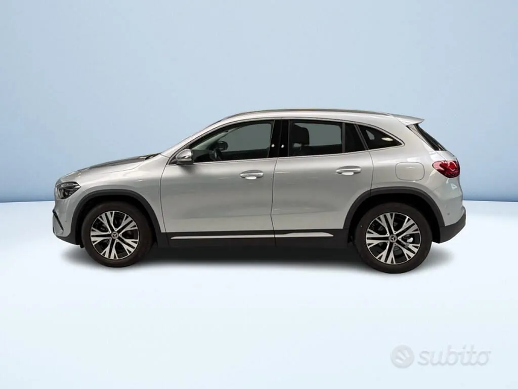 Mercedes-Benz Gla 2025 photo 4