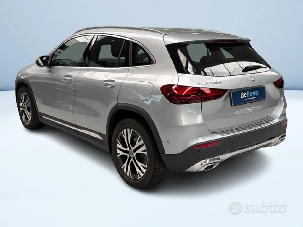 Mercedes-Benz Gla 2025 photo 5