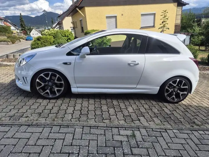 Opel Corsa D