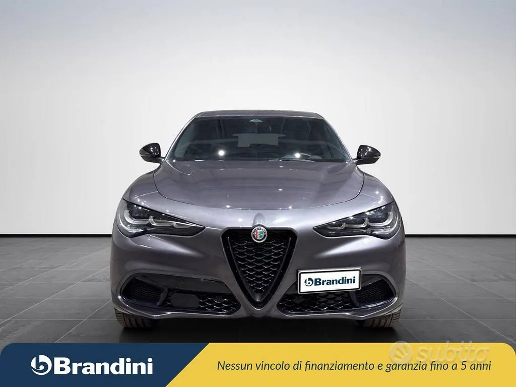 Alfa Romeo Stelvio 2025 photo 3