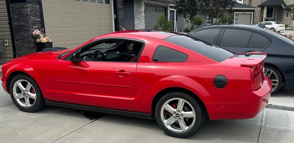 Ford Mustang 2008 photo 2