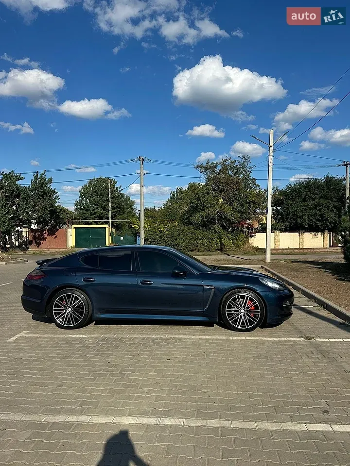 Porsche Panamera 2011 photo 5