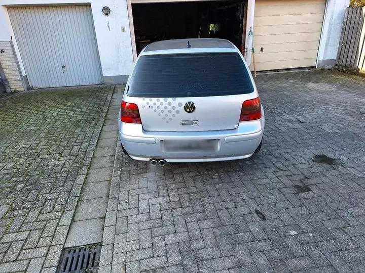 Volkswagen Golf 4
