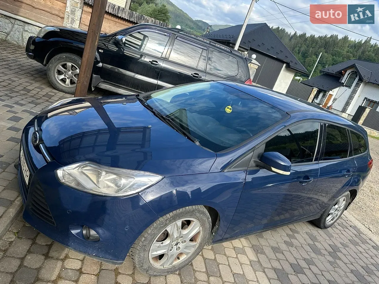 Ford Focus 2011 photo 2