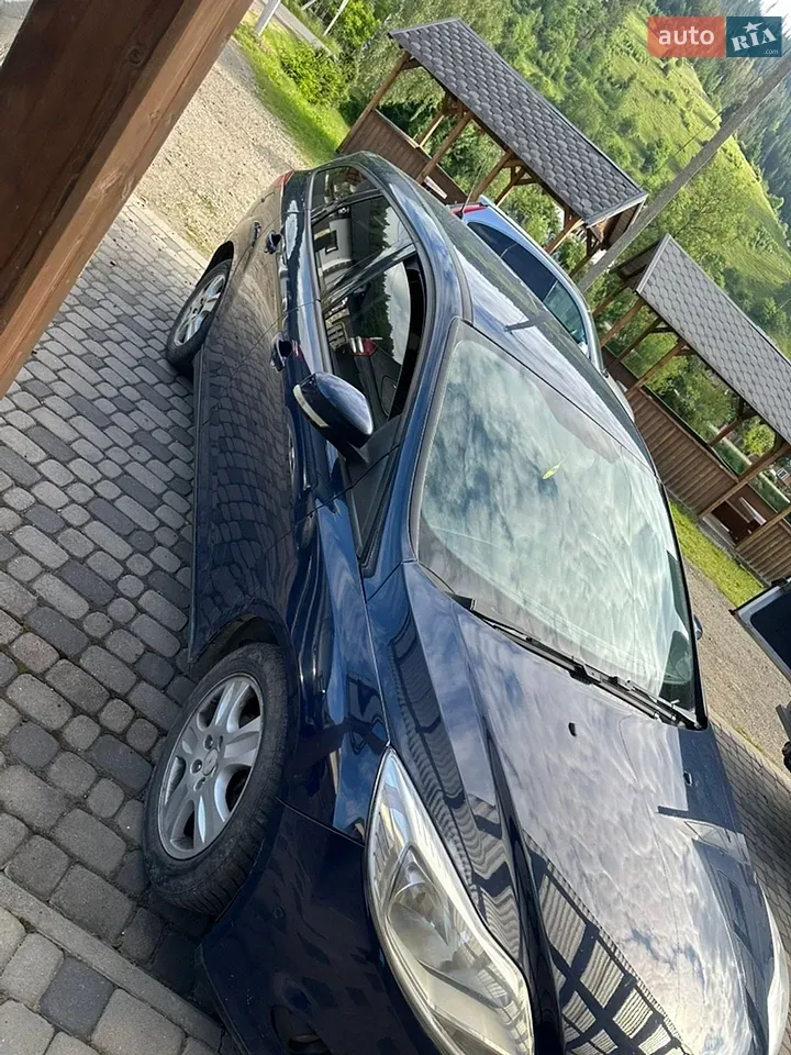 Ford Focus 2011 photo 3